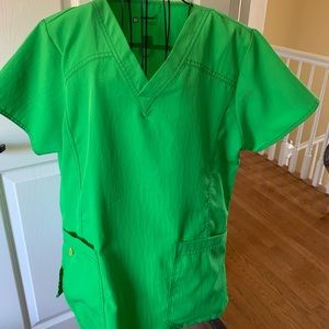 Wonder Winks 4-stretch Scrub Set